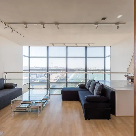 Harbor View Penthouse * The Hague