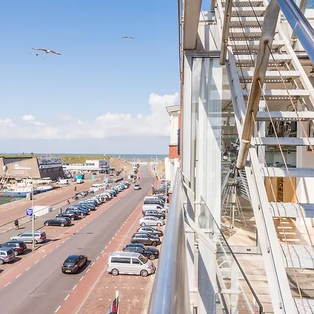 Harbor View Penthouse Apartment